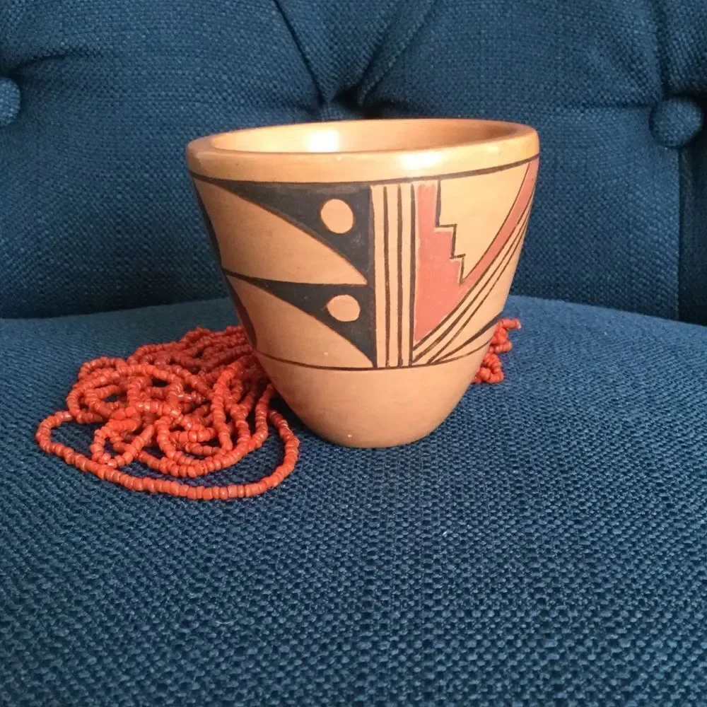 Hopi Native American pottery